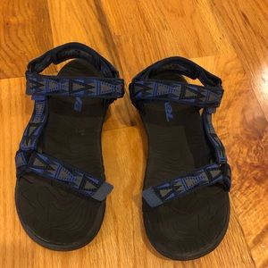 Boys Teva Hurricane sandals